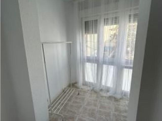 Apartamento de 3 habitaciones en alquiler en Opañel, gastos incluidos