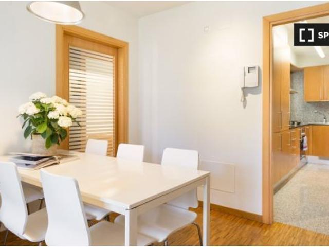 Apartamento de 3 habitaciones en alquiler en Sant Gervasi Galvany, Barcelona