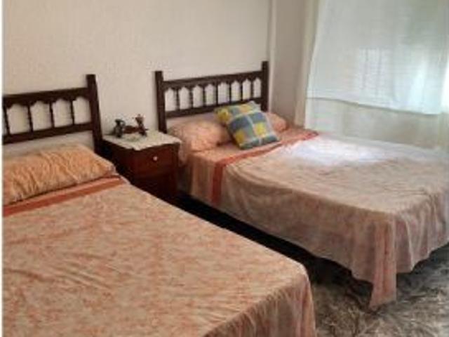 Apartamento de 3 habitaciones en alquiler en San Pedro del Pinatar, gastos incluidos