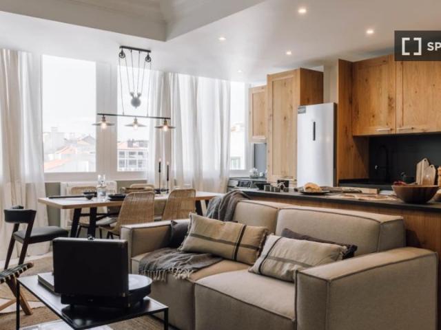 Apartamento de 3 quartos para alugar em Lisboa, Lisboa