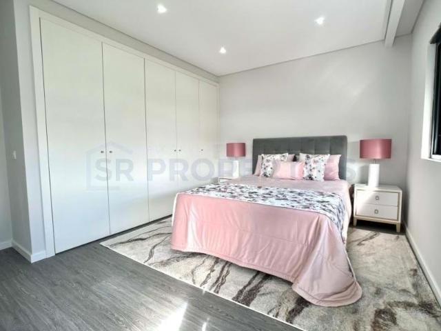 Apartamento de tipologia T3 com piscina em Olhão 132m² Olhão