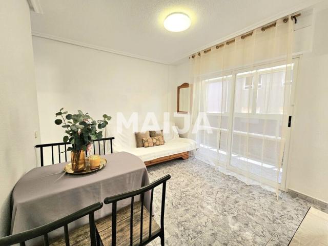 Apartamento de tres habitaciones en el centro de Torrevieja