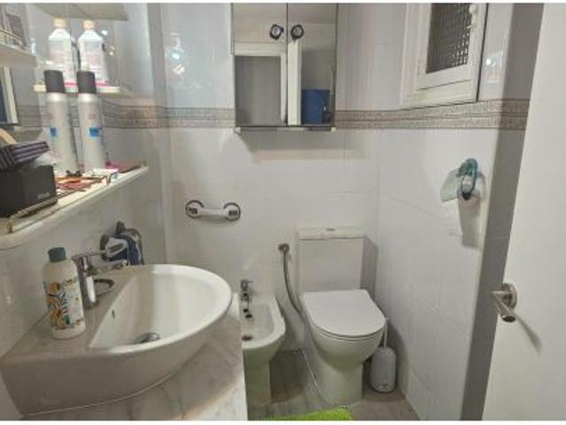 Apartamento de tres habitaciones en el corazón de Guardamar del Segura