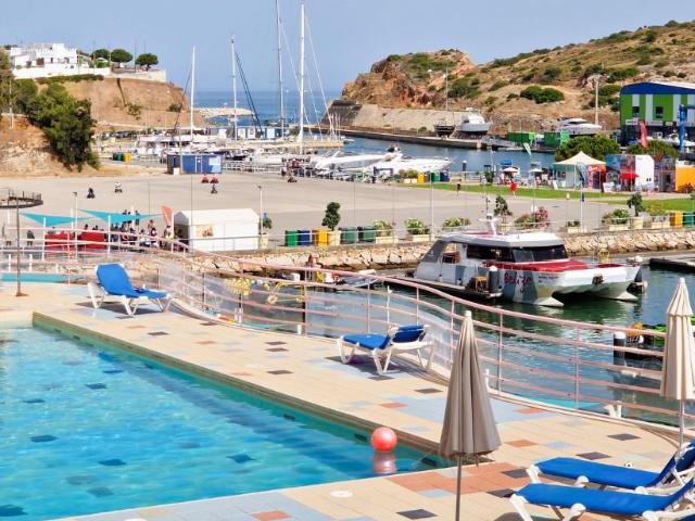 Apartamento de dois quartos junto à Marina de Albufeira 0m² Albufeira Olhos de Água