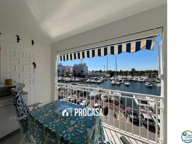 Apartamento de dos habitaciones con vistas a la Marina de Em. 76m² Empuriabrava