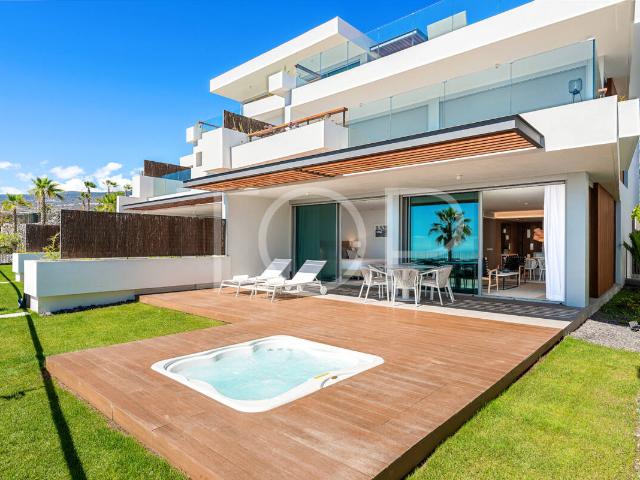 Apartamento de lujo con amplia terraza y jardín en el exclusivo Abama Golf Resort