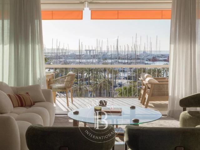 Apartamento de lujo en primera línea en Paseo Marítimo con v. 235m² Palma de Mallorca