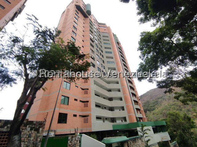 Apartamento de lujo en venta en el Parral amoblado con planta 100% y piscina Valencia Carabobo