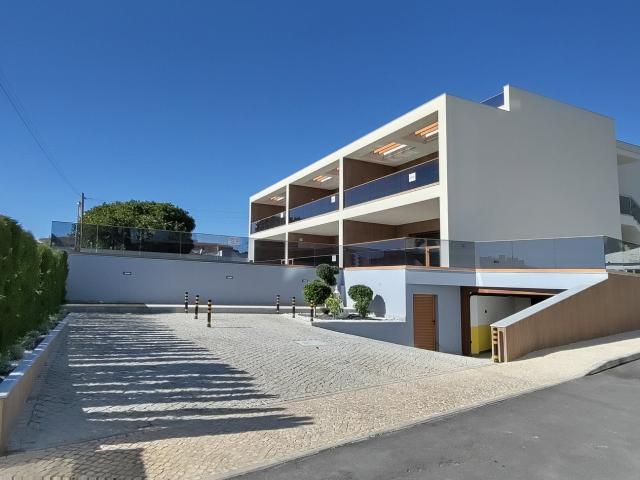Apartamento de Luxo com 2 Quartos em Quarteira 90m² Quarteira