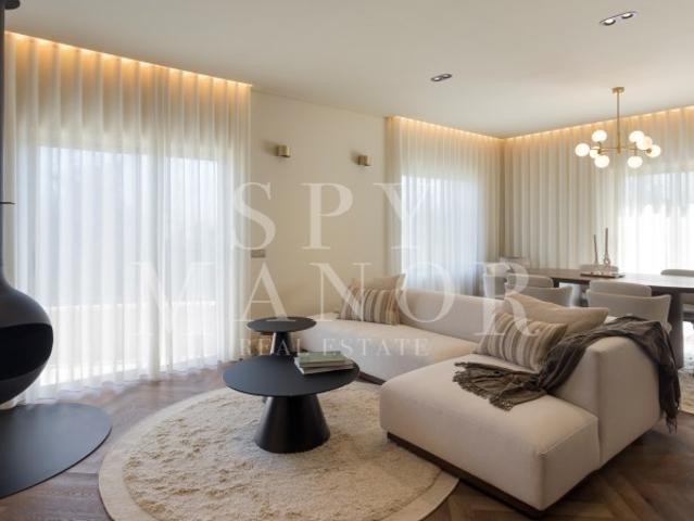 Apartamento T2 de Luxo à Venda com Terraço Vista Rio em Lagoa