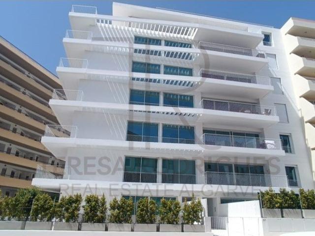 Apartamento de luxo, em construção, perto do centro de Vilam. 0m² Quarteira