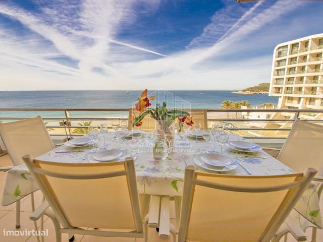 Apartamento de luxo T4 Duplex com vista mar