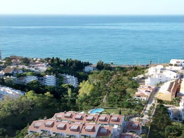 Apartamento de nueva construcción. Atico/duplex con vistas al mar