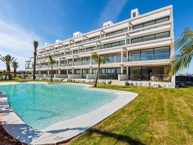 Apartamento de 2 dormitorios en segunda planta en Mar de Cri. 112m² Islas menores