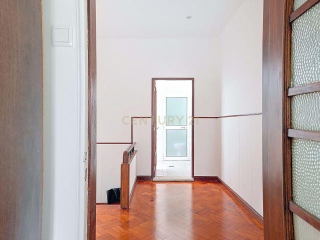 Apartamento deslumbrante e renovado em Paranhos, Porto
