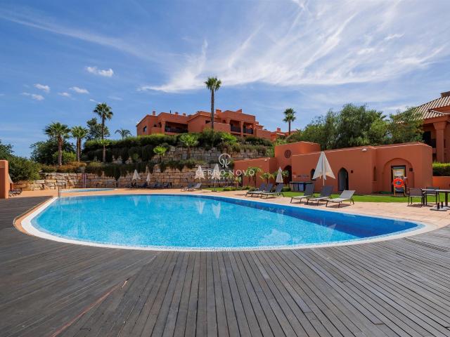 Apartamento duplex 2+1 luxuoso no Amendoeira Golf Resort 145m² Alcantarilha e Pêra