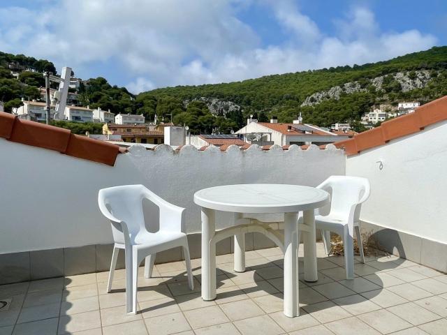 Apartamento dúplex con altillo y terraza en el corazón de l’. 76m² L'Estartit
