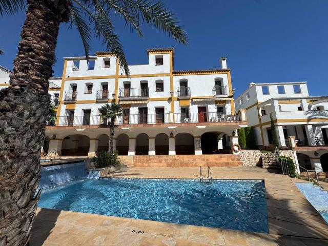 Apartamento dúplex de tres dormitorios situado en la tranqui. m² Pedreguer