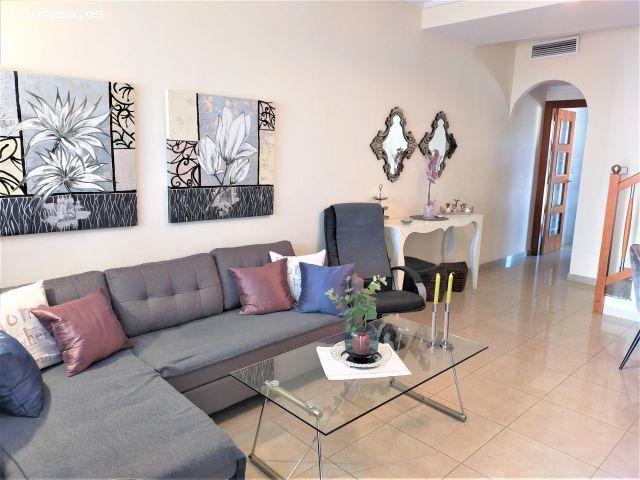 Apartamento duplex en Albamar con 2 dormitorios