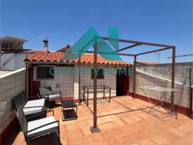APARTAMENTO DÚPLEX EN EL CENTRO. ¡SE ADMITEN ESTUDIANTES! ✨