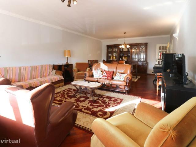 Apartamento Duplex localizado em Torres Novas