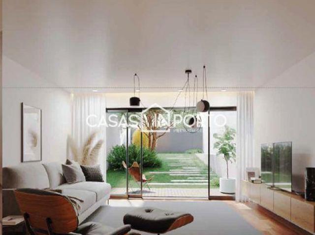 Apartamento duplex próximo à Praça Velásques | 26074058516