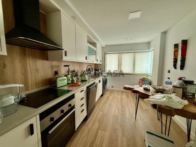 Apartamento Duplex Renovado com Garagem Excelente Localização