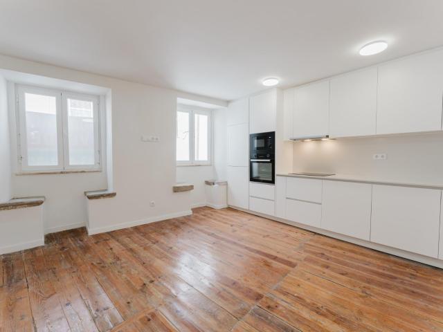 Apartamento Duplex T1 | Vista Rio