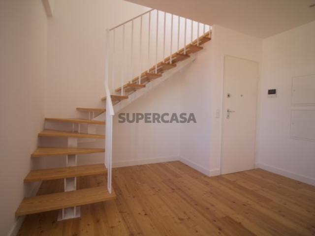 Apartamento Duplex T3 Estoril