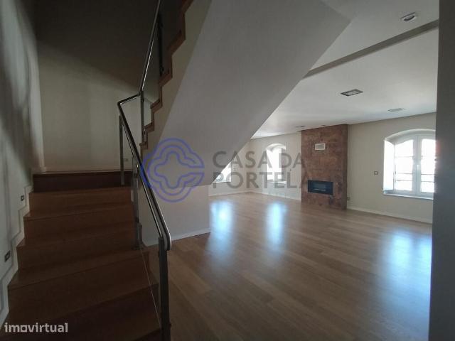 Apartamento duplex T3 na zona histrica de Tomar no centro de Portugal