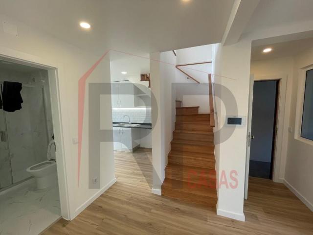 Apartamento duplex T4, 100% de Financiamento, Alhos Vedros 156m² Alhos Vedros