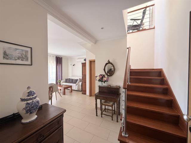 Apartamento Duplex Top Floor com Terraço Privativo na Cobert. 0m² Lagos