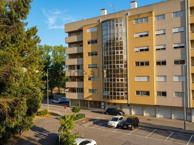Apartamento, Eixo e Eirol