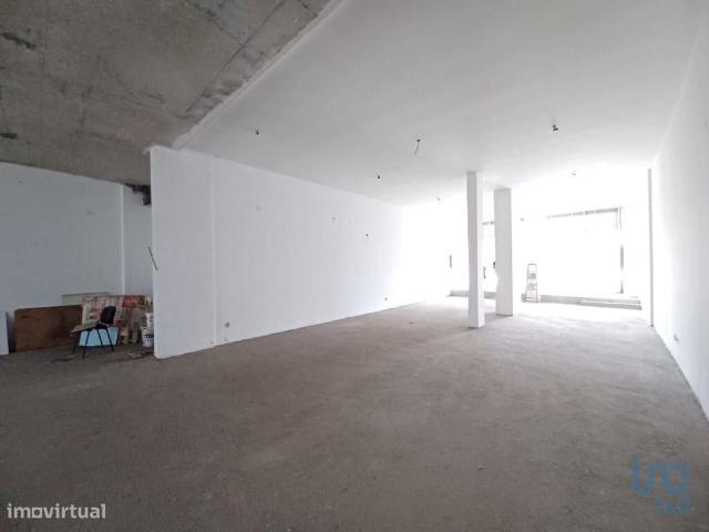 Apartamento em Cidade da Maia de 315,00 m2