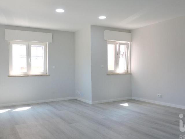 Apartamento em Corroios