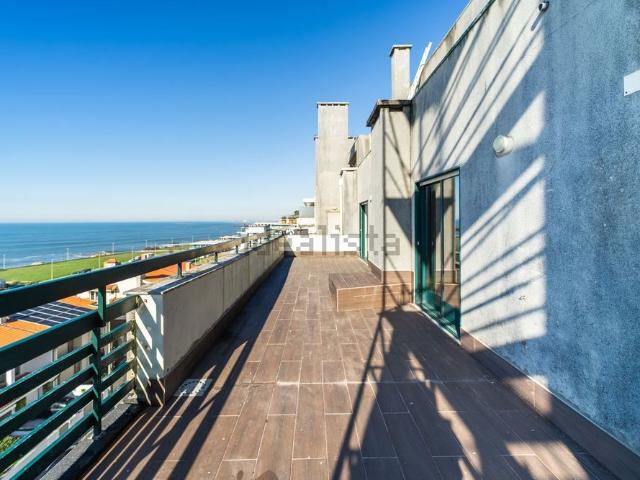 Apartamento em Lavadores, Canidelo