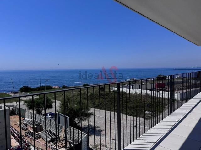Apartamento em Lavadores, Canidelo