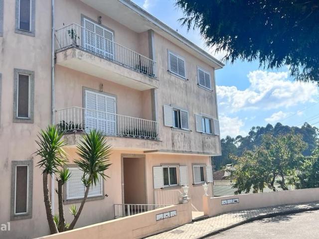 Apartamento em Lousada, Lustosa