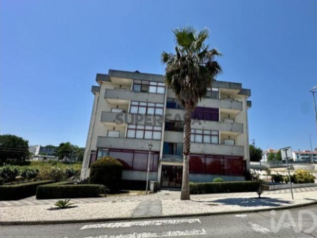 Apartamento em Nelas