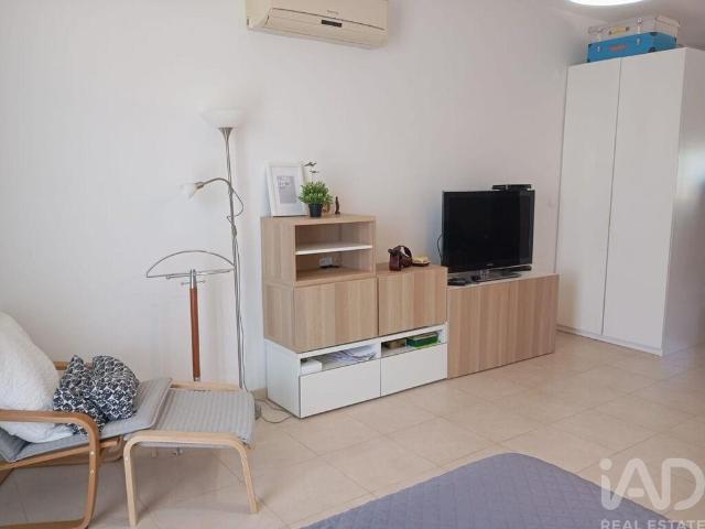 Apartamento em Quinta do Anjo de 50,00 m²