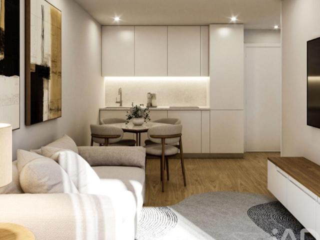 Apartamento em Santo António dos Olivais de 33,00 m²