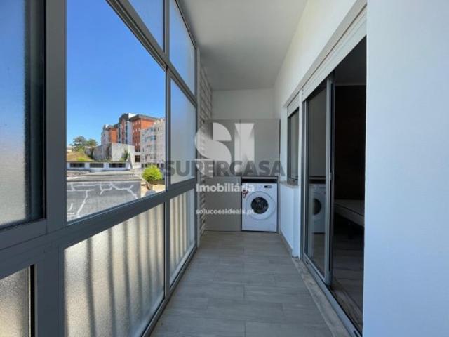 Apartamento em Santo António dos Olivais