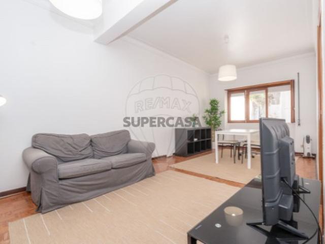 Apartamento T3 em Sé Nova, Santa Cruz, Almedina e São Bartolomeu