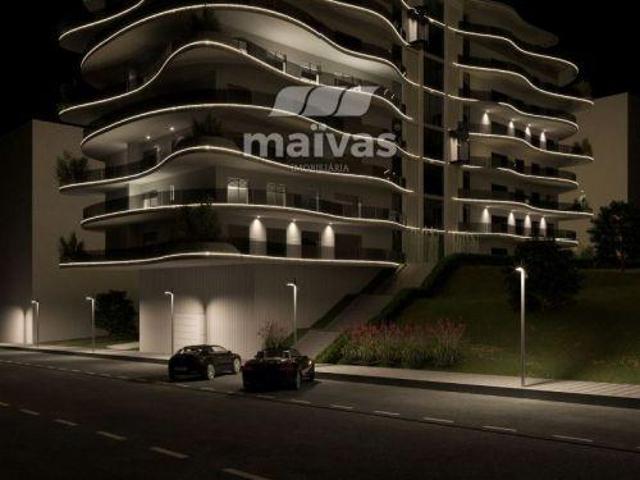 Apartamento Empreendimento LuxTower | 26083527093