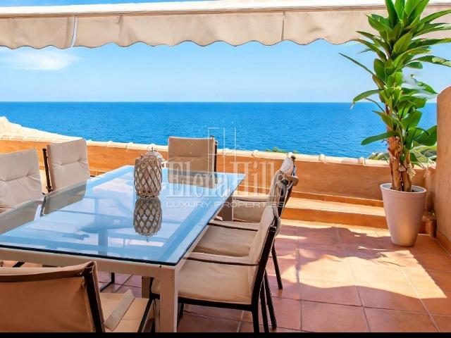 Apartamento en 1ª línea en Pueblo Mascarat Altea, Alicante, Costa Blanca, España