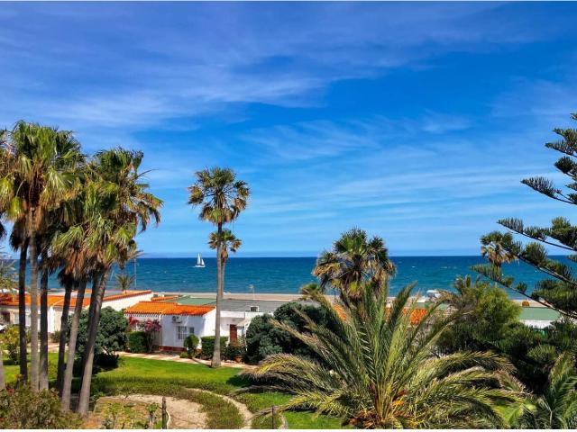 Apartamento en Tropicana con espectaculares vistas