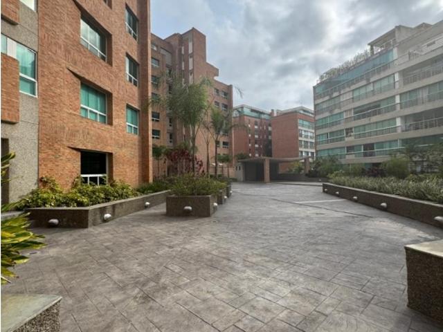 APARTAMENTO EN VENTA 174 M2 URB. SOLAR DEL HATILLO