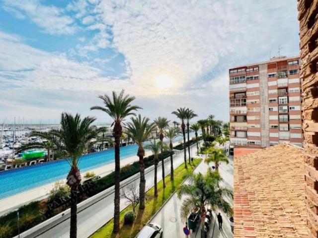 Apartamento en venta Torrevieja