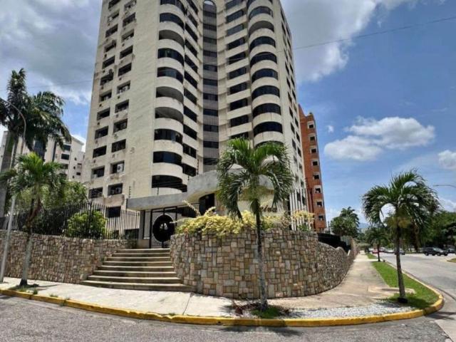 Apartamento en venta urb Los Mangos Valencia