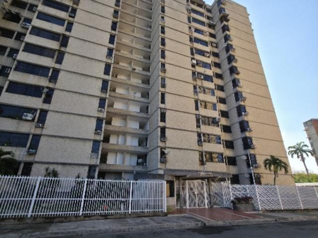 APARTAMENTO EN VENTA URB SAN JACINTO MARACAY